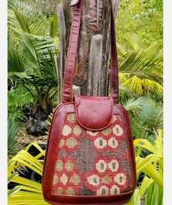 Vintage Nomadic Collection Women's Shoulder Purse Handbag Hand Made Leather Rare